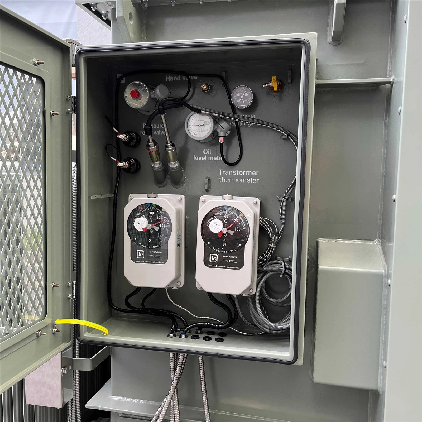 three phase pad-mounted transformer three phase pad-mounted transformer